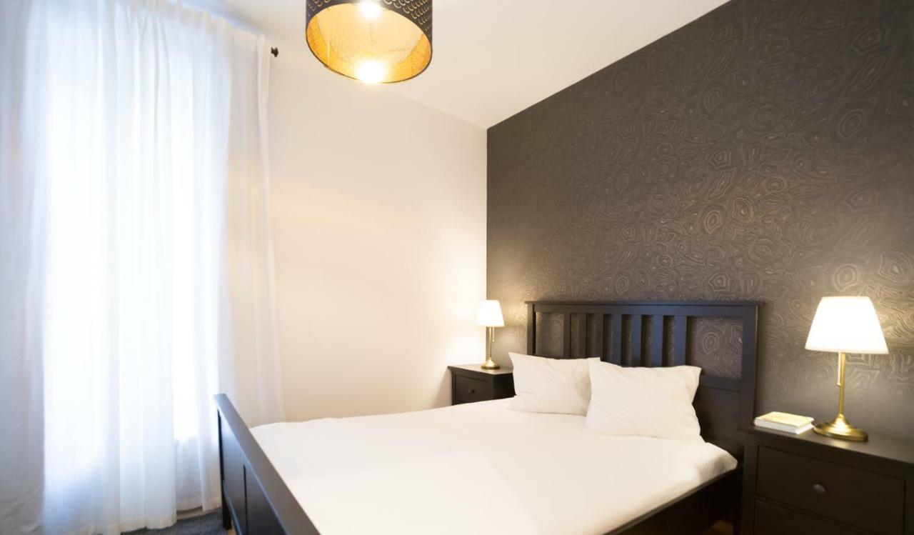 Innercity Apartments Opera Budapest Bagian luar foto